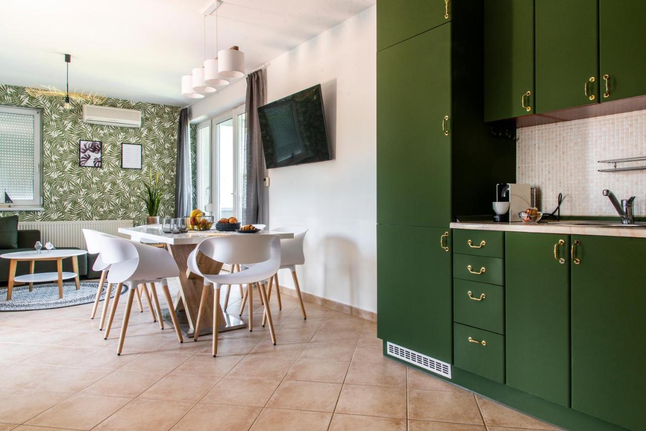 Balaton Lakeside Residence Siofok Ngoại thất bức ảnh
