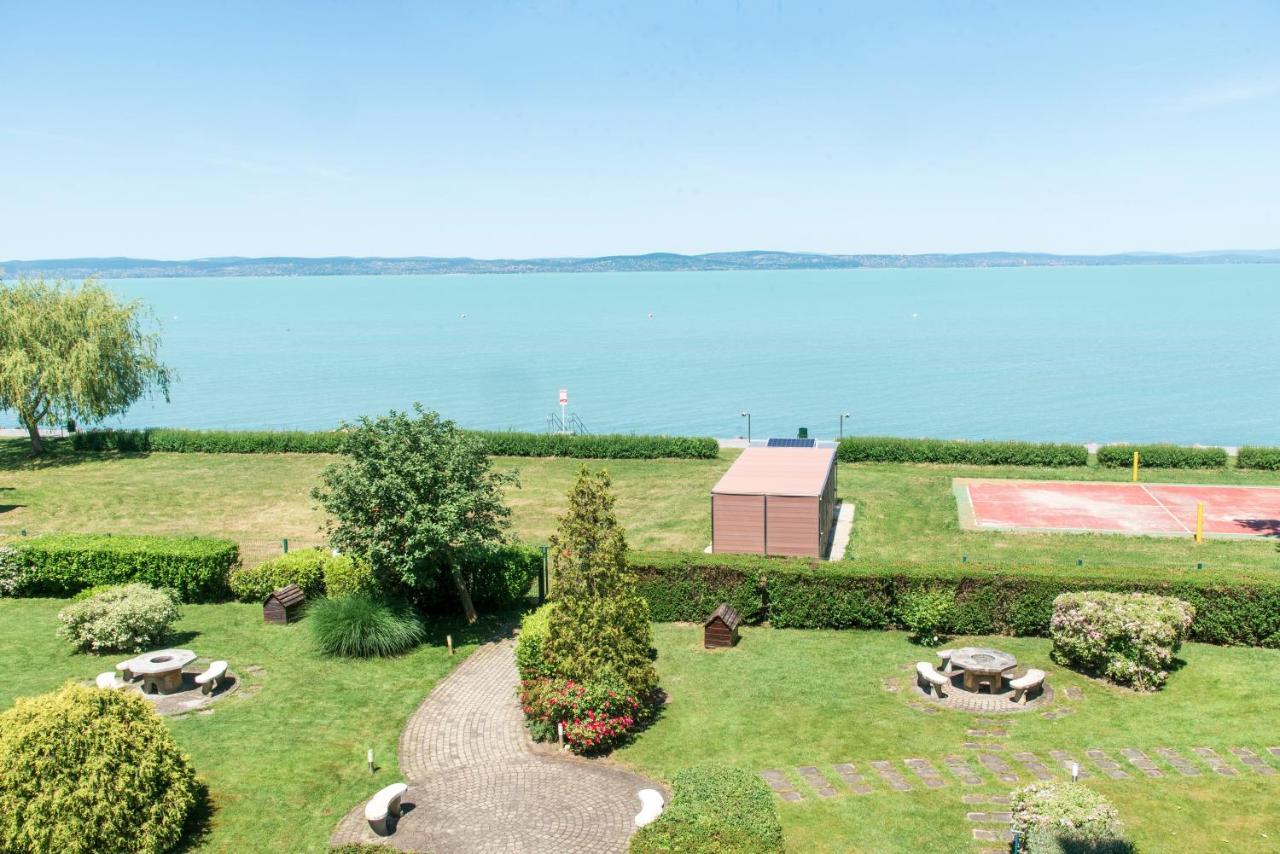 Balaton Lakeside Residence Siofok Ngoại thất bức ảnh