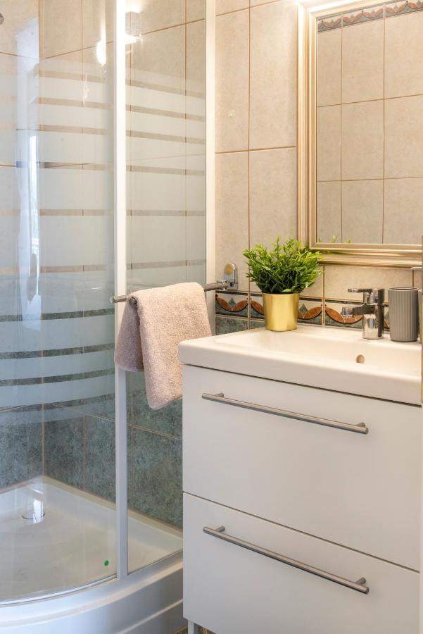 Balaton Lakeside Residence Siofok Ngoại thất bức ảnh