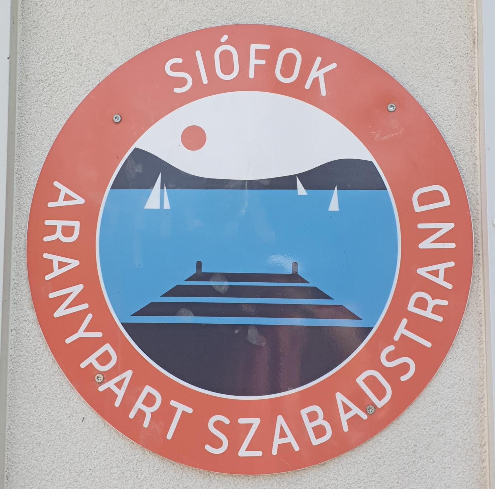 Balaton Lakeside Residence Siofok Ngoại thất bức ảnh